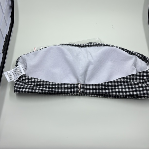 Salt + Cove Textured Checkered Bandeau Bikini Top Black White Juniors small NWOT - Picture 2 of 4